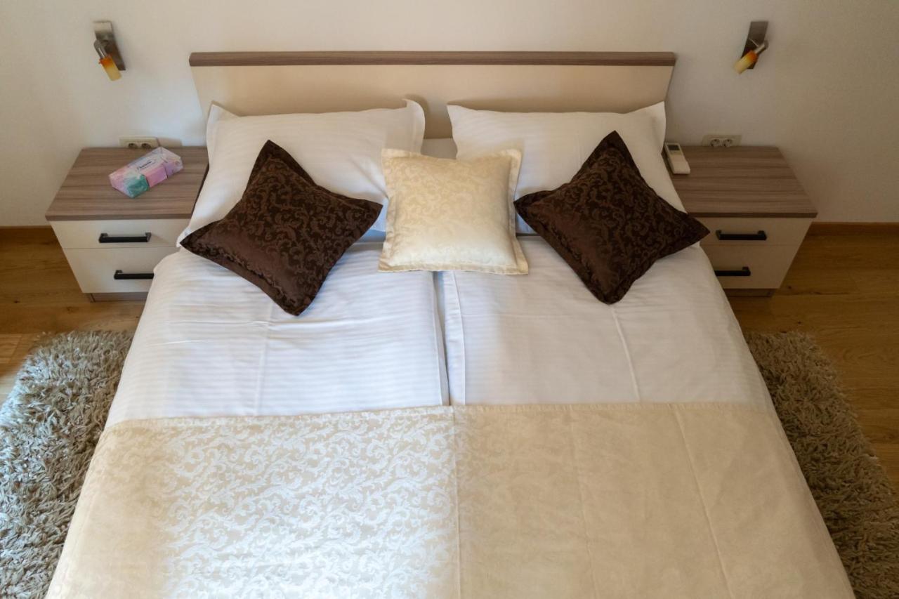 מאקרסקה Apartments Linda מראה חיצוני תמונה