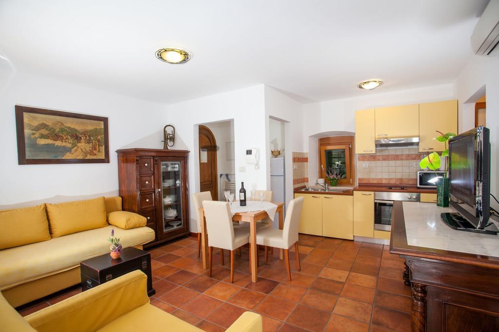 מאקרסקה Apartments Linda חדר תמונה